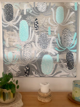 Load image into Gallery viewer, Luminescent garden