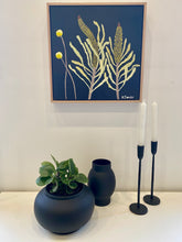 Load image into Gallery viewer, Billy Buttons &amp; Banksia #4